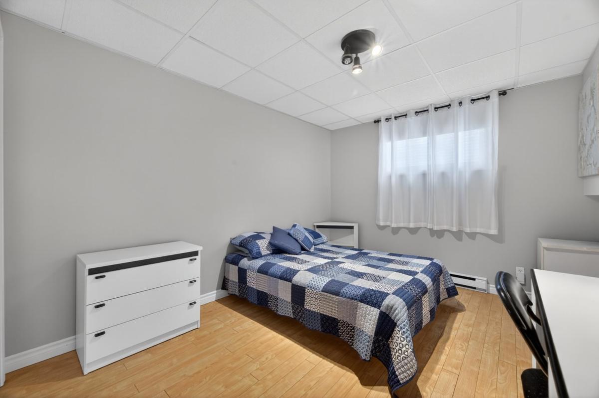 Chambre ou pièce polyvalente
