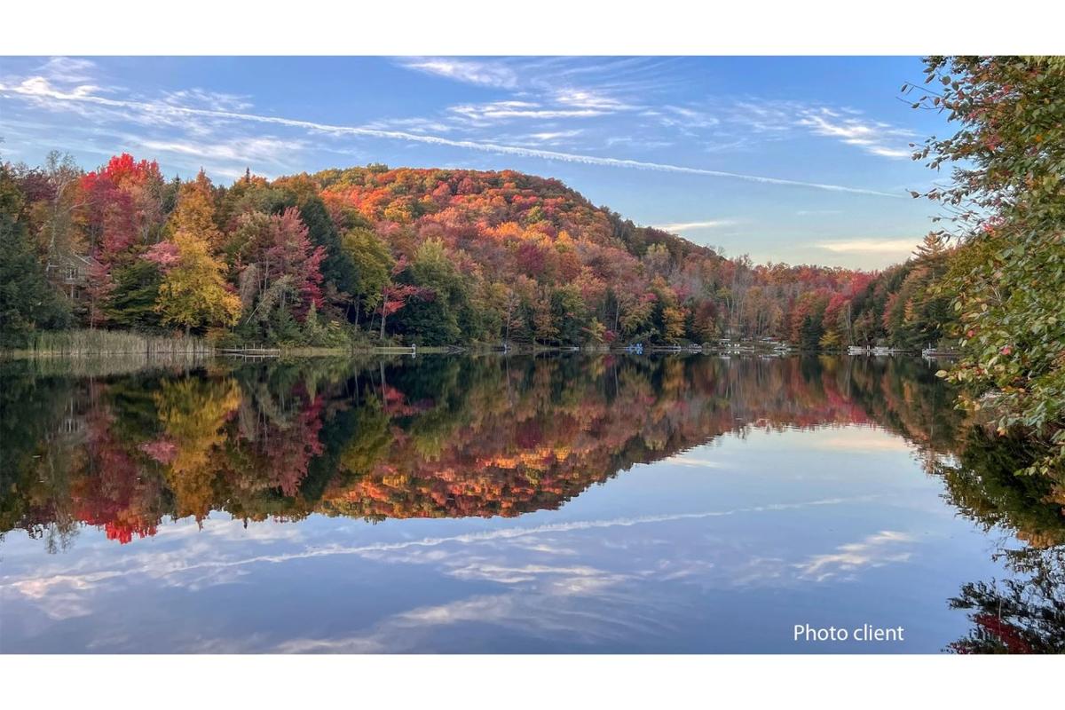 Le lac des Sittelles vu depuis la rive