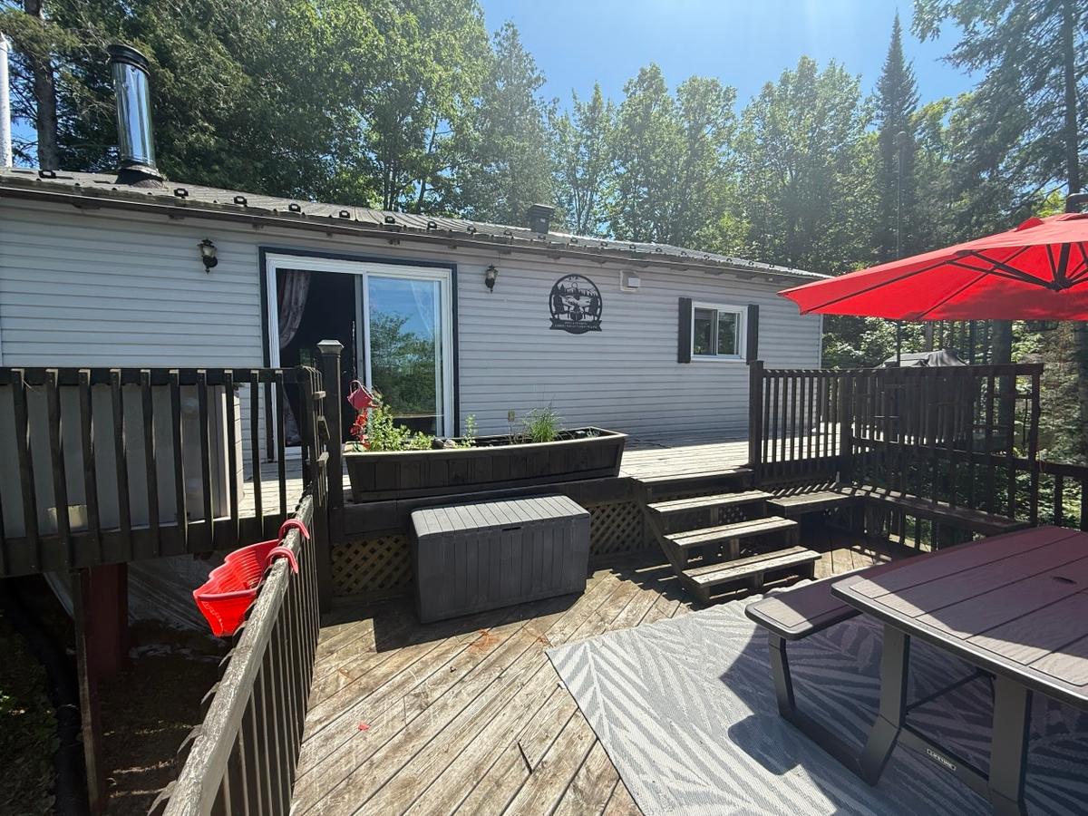 Approche du chalet et son environnement naturel