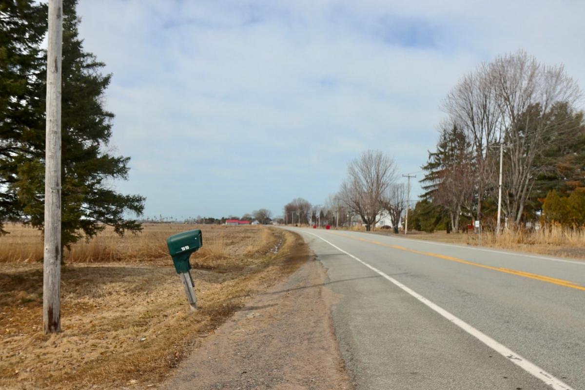 La route Sainte-Anne Est, paisible et dégagée