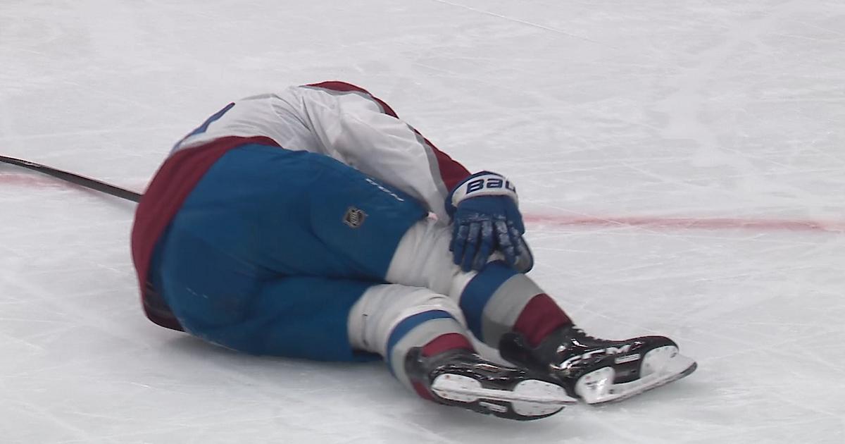Nathan MacKinnon-Injury-Game-3-WCF-2026