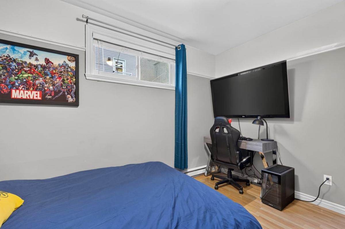 Espace de rangement dans une chambre