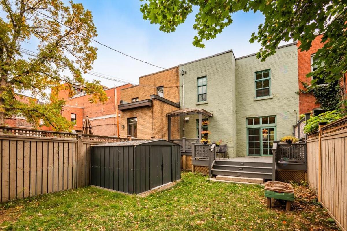 Westmount