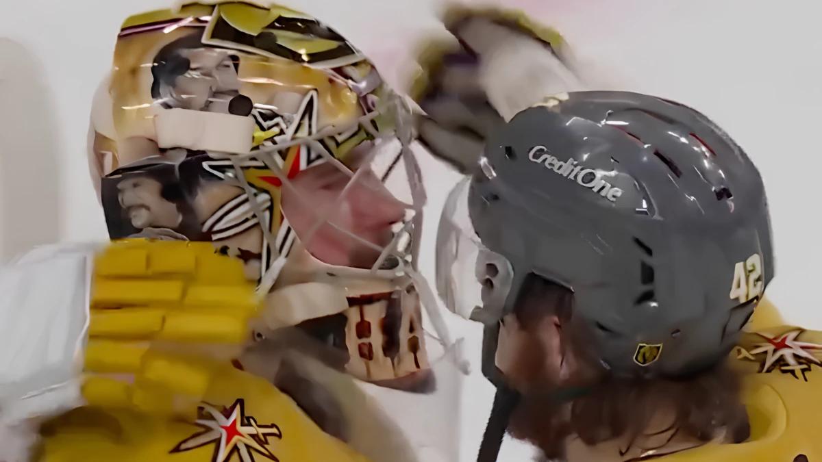 Carter Hart