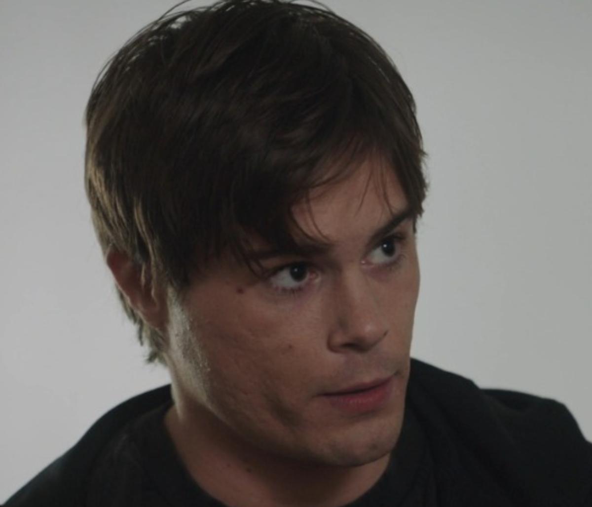 Félix Paquette dans Indéfendable