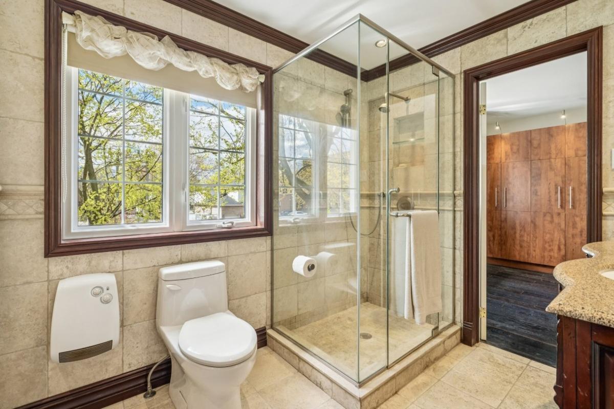 Détail de la salle de bain