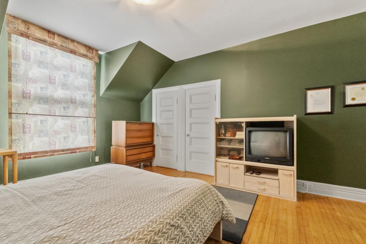 Autre chambre à l'étage