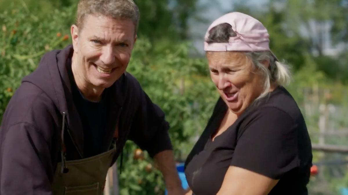 Patrice L'Écuyer et Marthe Laverdière à Planter avec Marthe