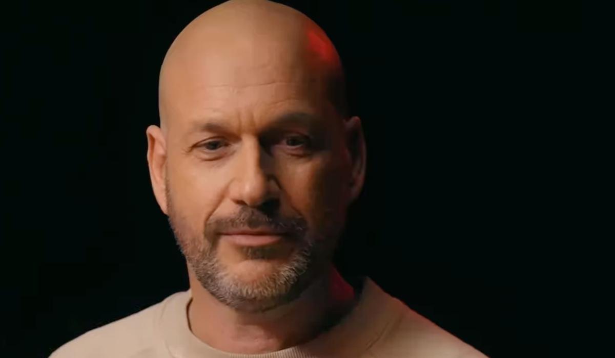 Martin Matte à Hot Ones Québec