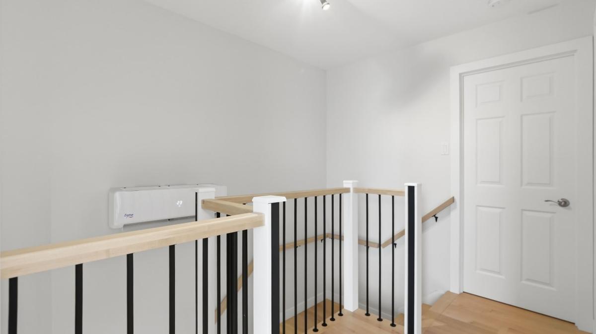 Escalier menant à l'étage