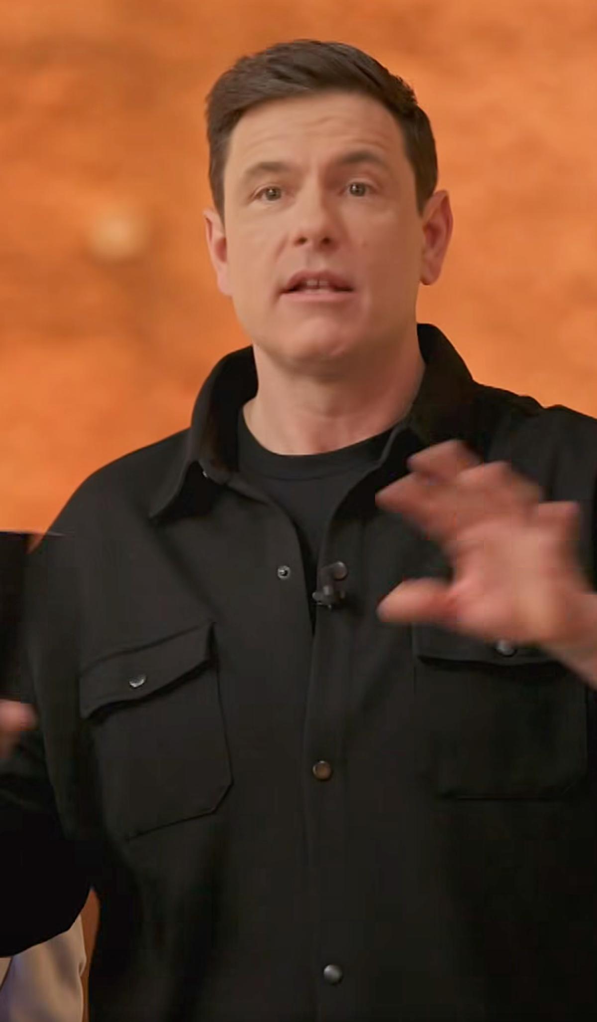 Chuck Hughes à 24 en 24