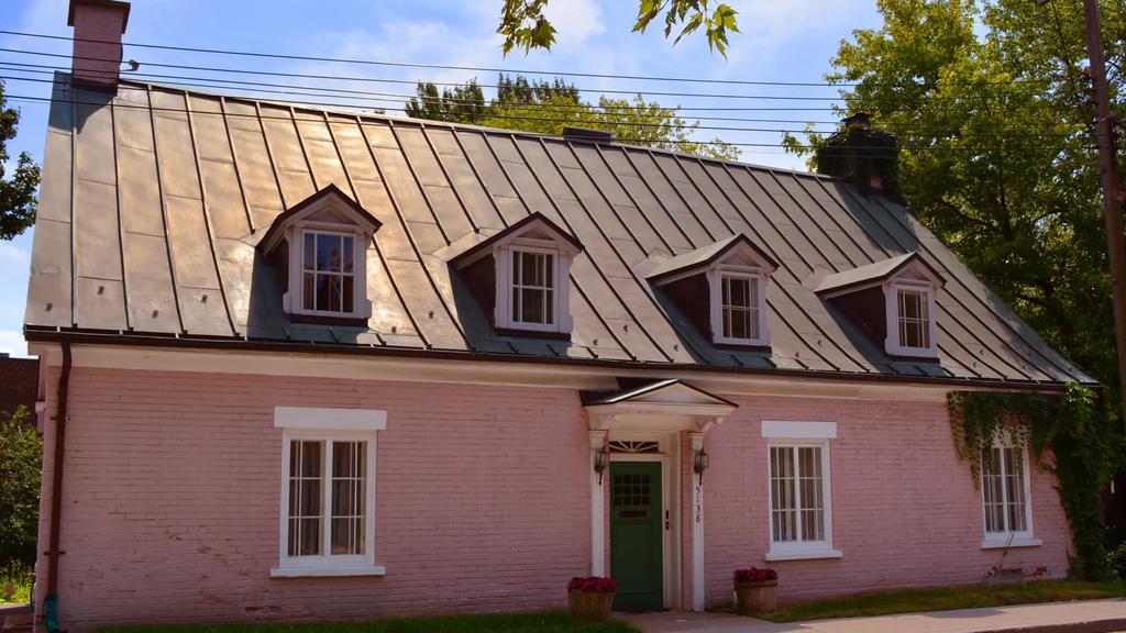 Héritage Montréal, Maison Descaris