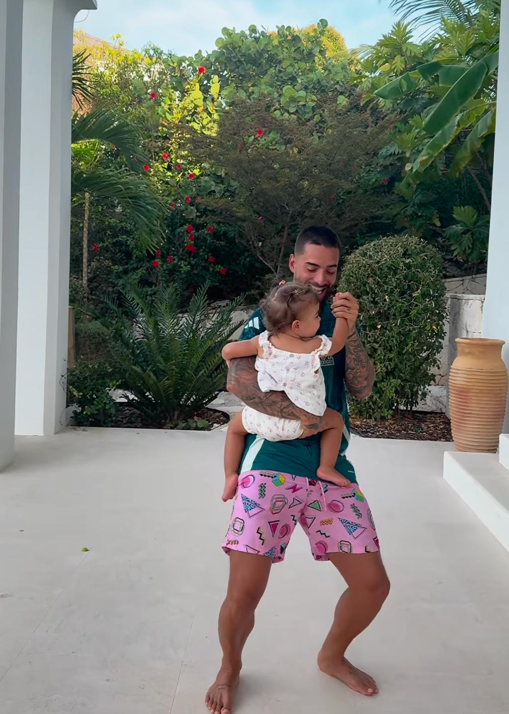 Maluma avec sa fille
