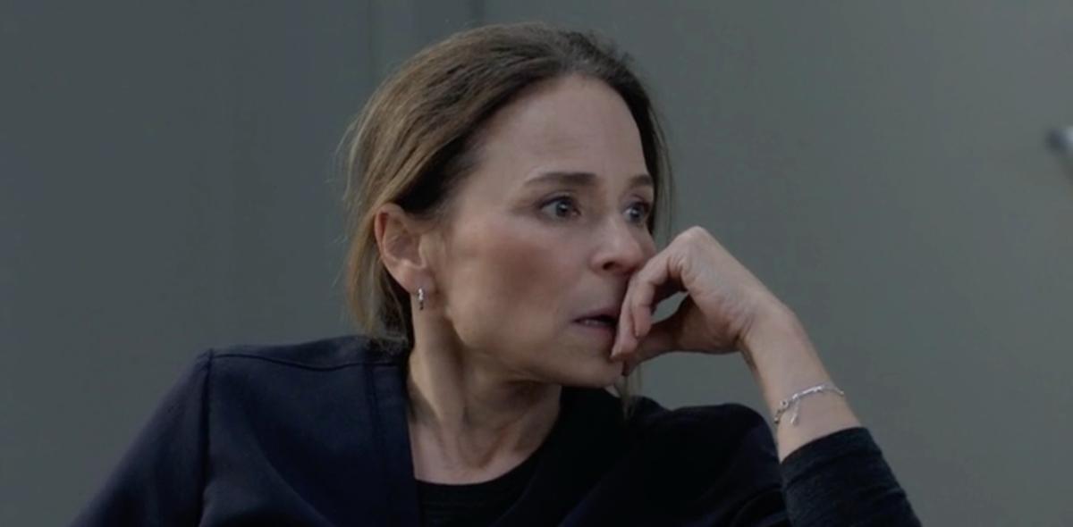 Suzanne Clément dans STAT