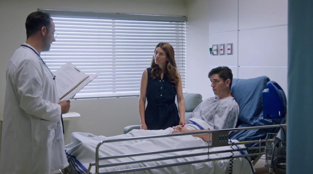 Sébastien Delorme et Catherine Renaud dans Indéfendable