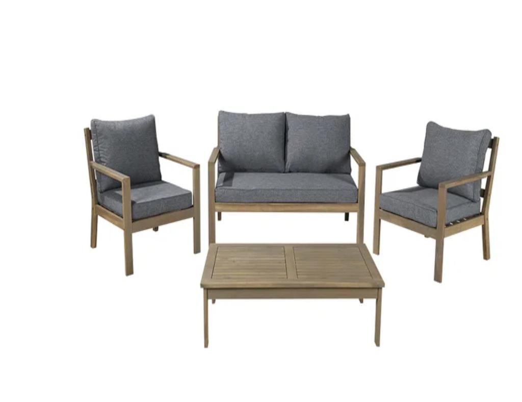 Chaises et table