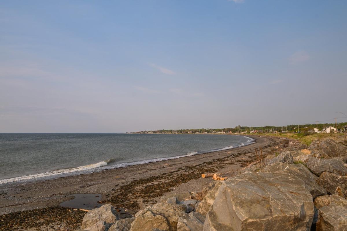 Vue sur le littoral environnant