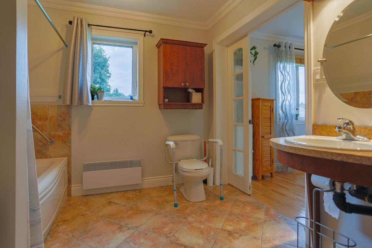 Autre vue de la salle de bain