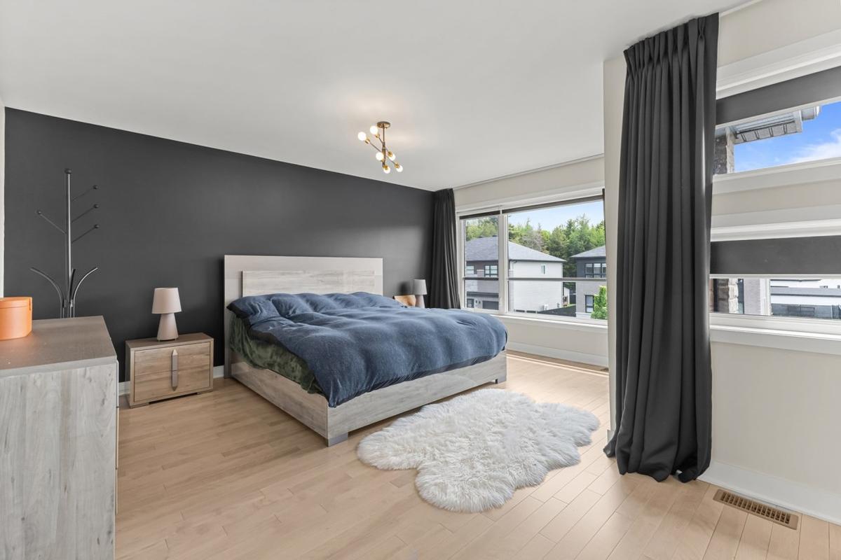 Chambre principale spacieuse