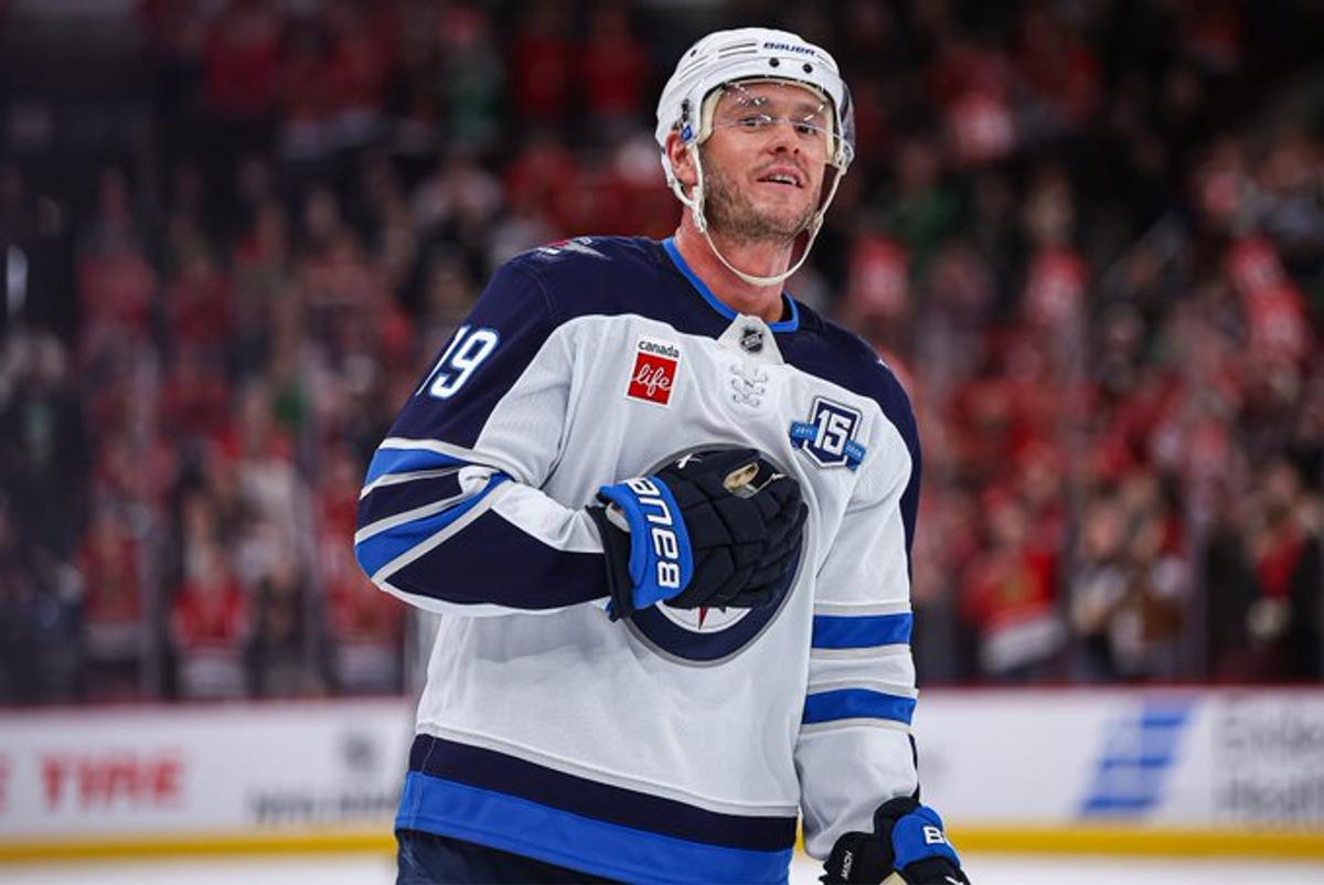 Jonathan Toews