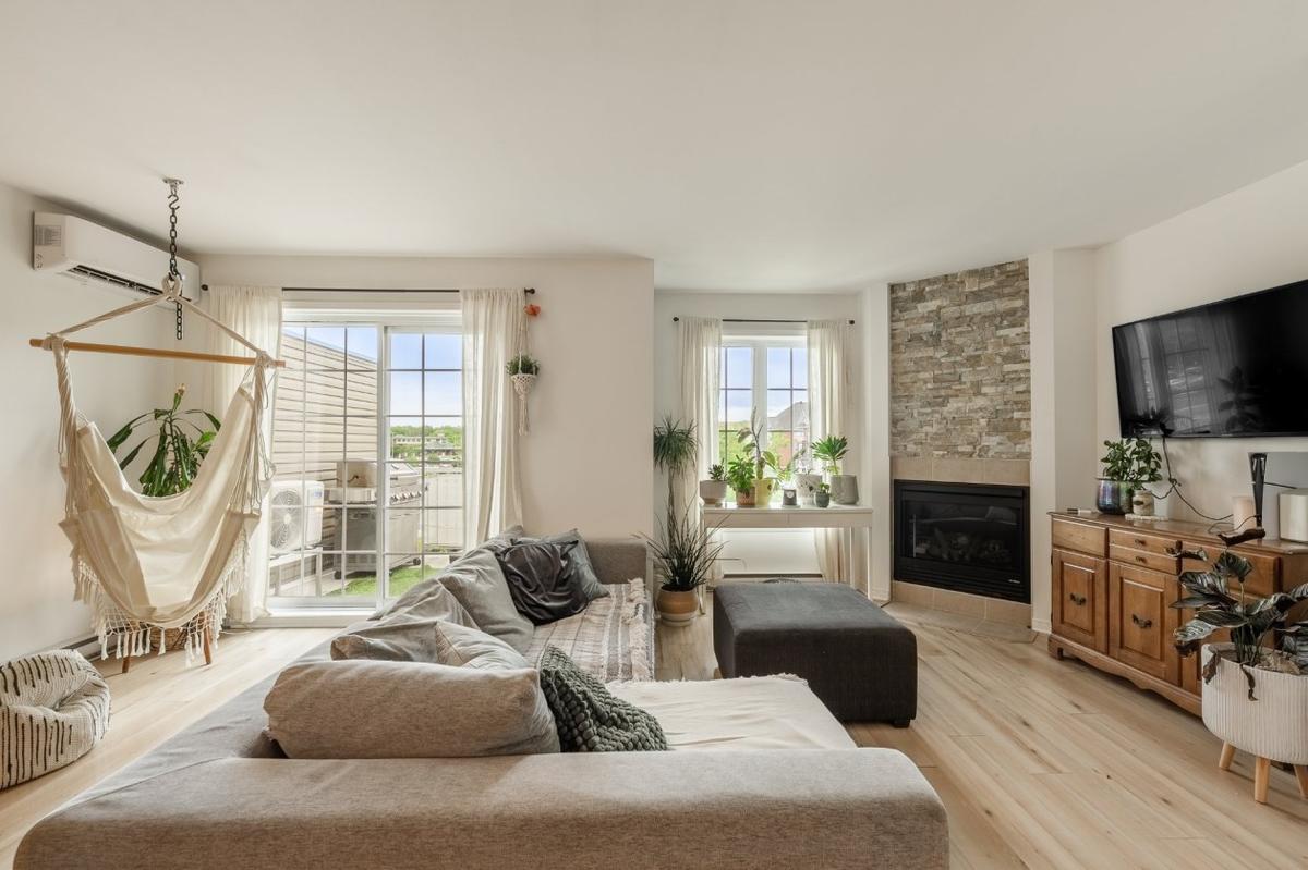 Autre angle du balcon et de la vue dégagée