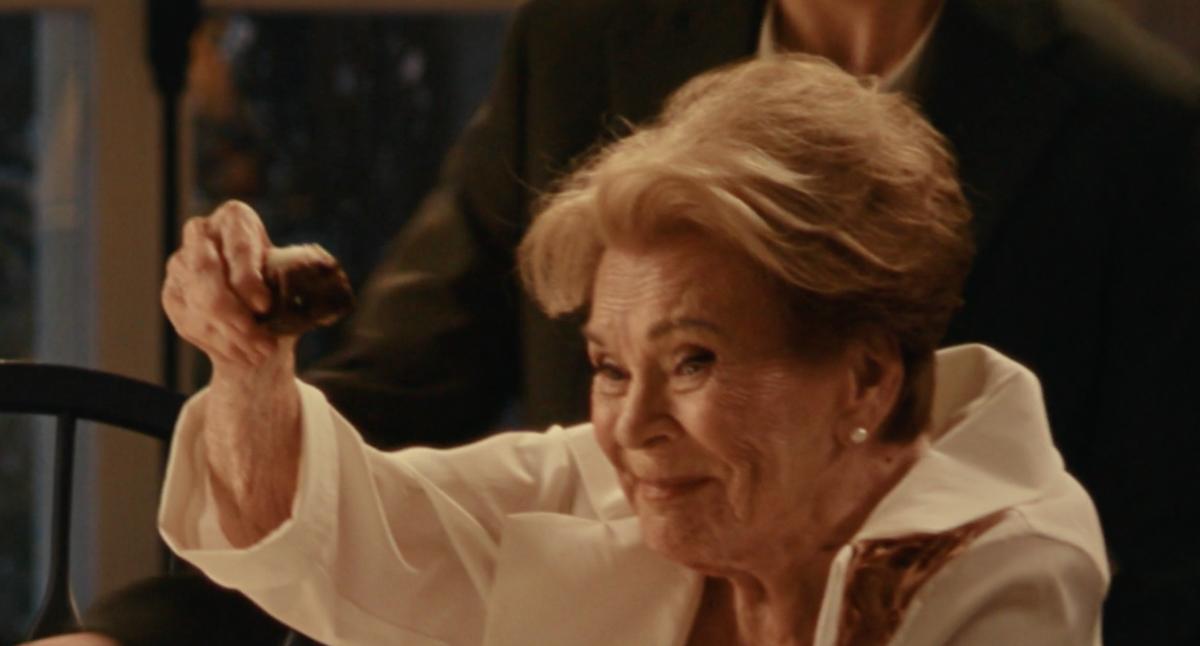 Janette Bertrand dans la publicité du Lait au Bye Bye 2025