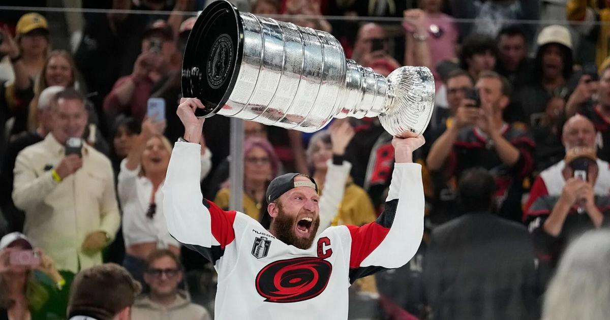 Jordan Staal-Stanley Cup-John Locher-AP