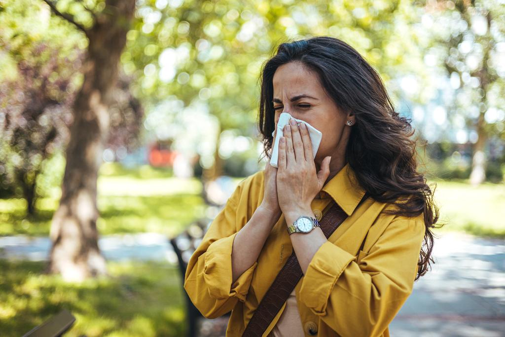 Personne souffrant d'allergies saisonnières