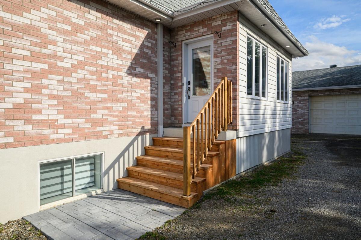 Détail de l'entrée et de l'accès principal