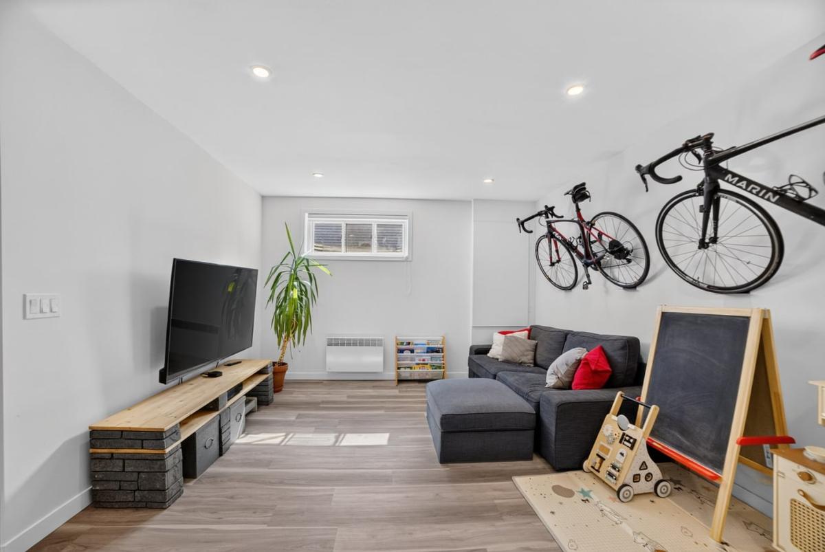 Salle familiale au sous-sol