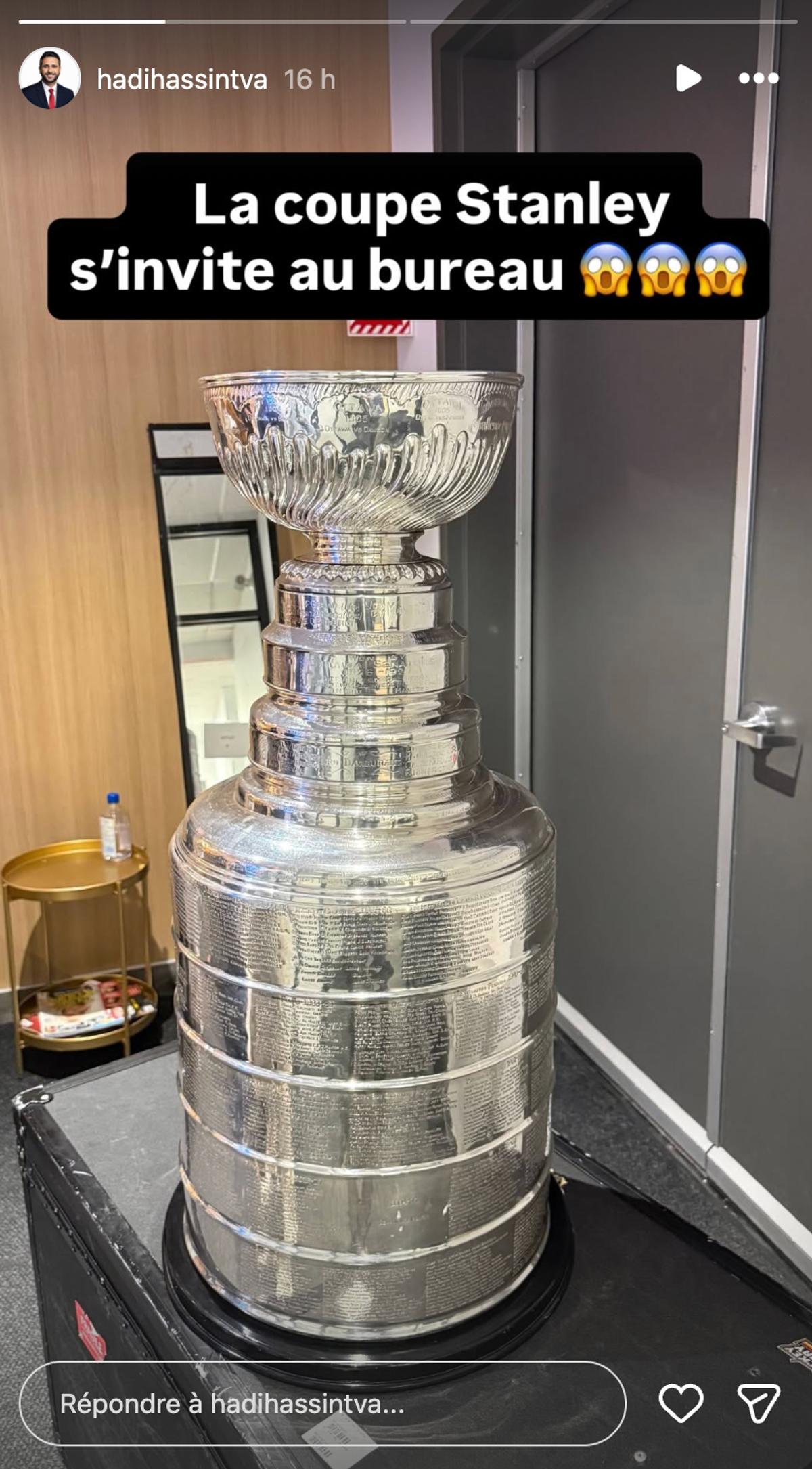 La coupe Stanley aux bureaux de TVA