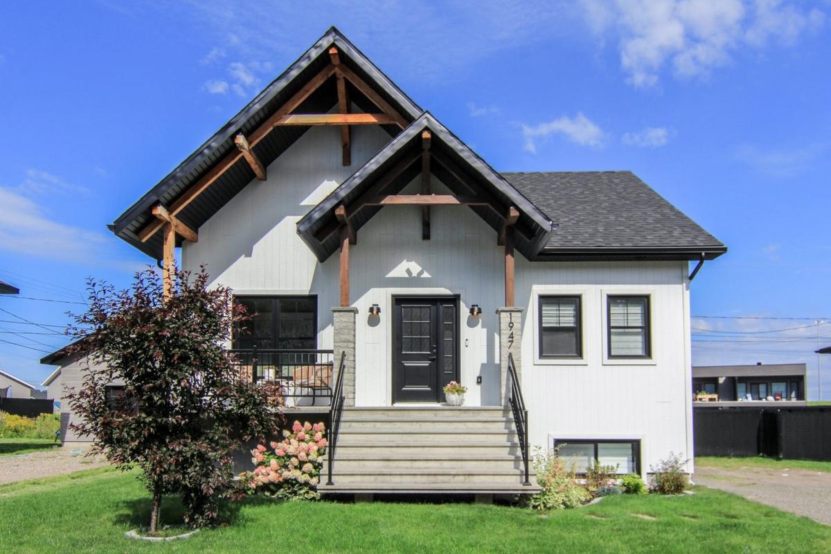 Façade du plain-pied contemporain