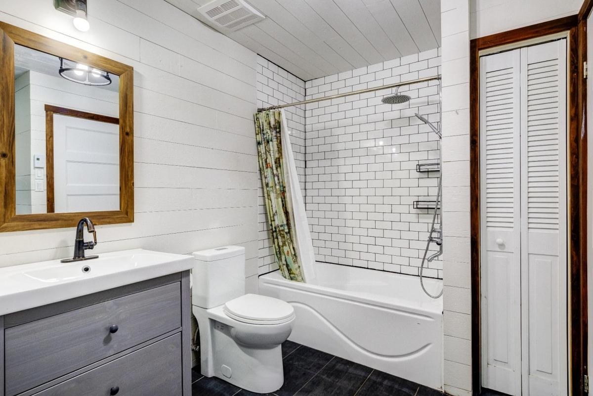 Autre salle de bain complète