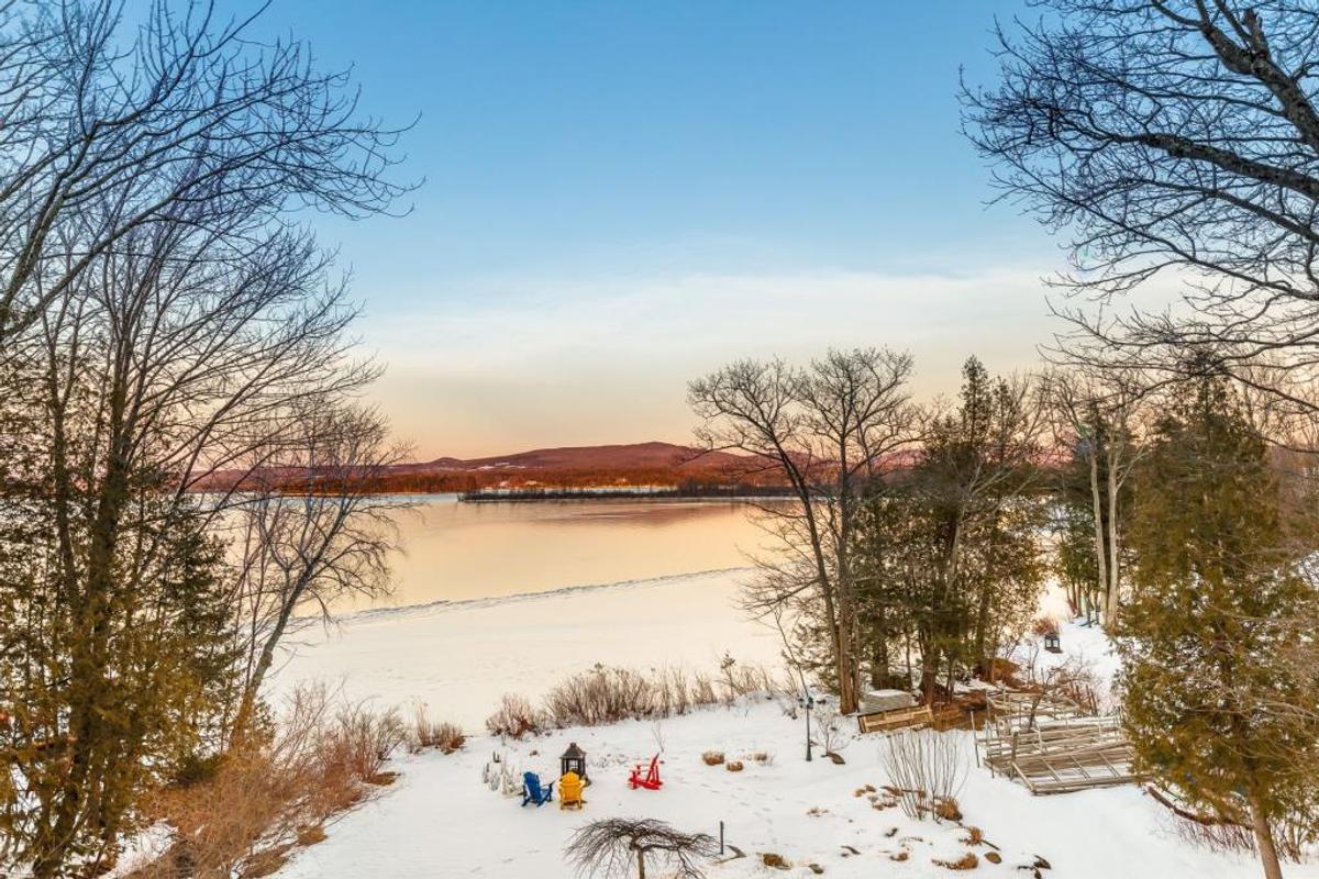Lac-Brome