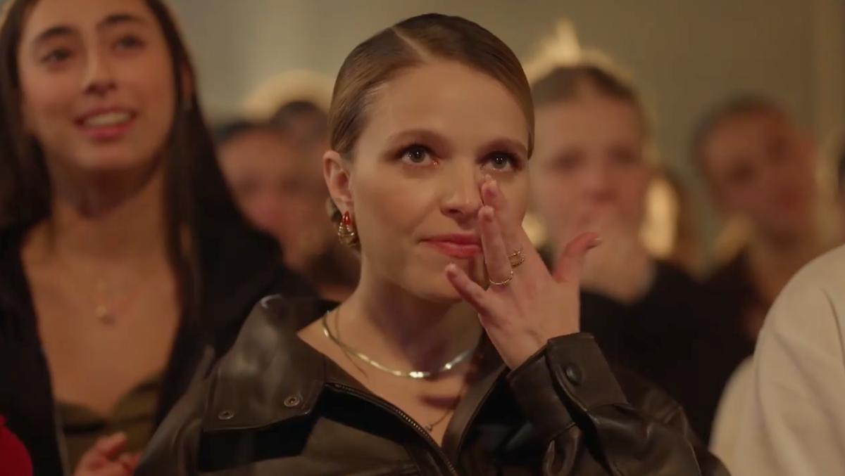 Sarah-Jeanne Labrosse à Révolution