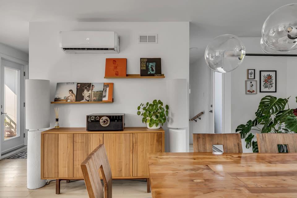 Condo Jade Auclair-Roy,