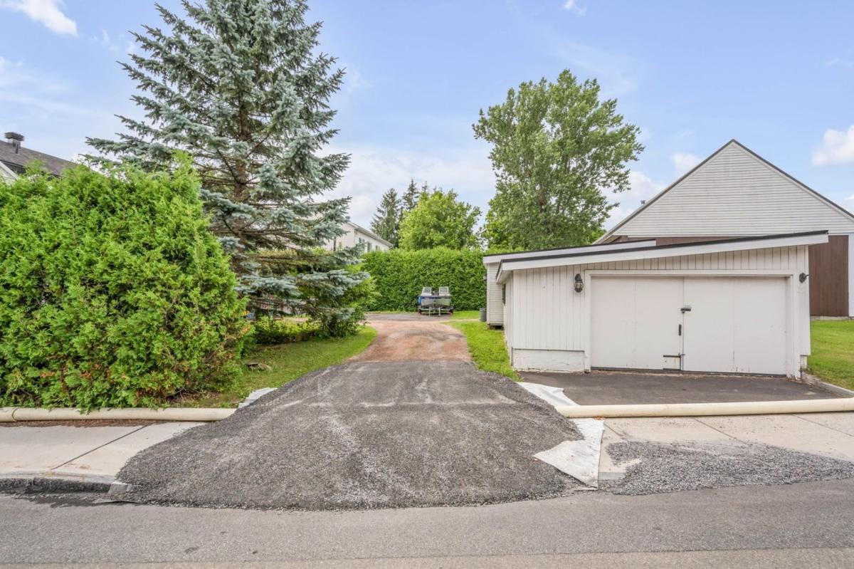 Vue latérale de la propriété