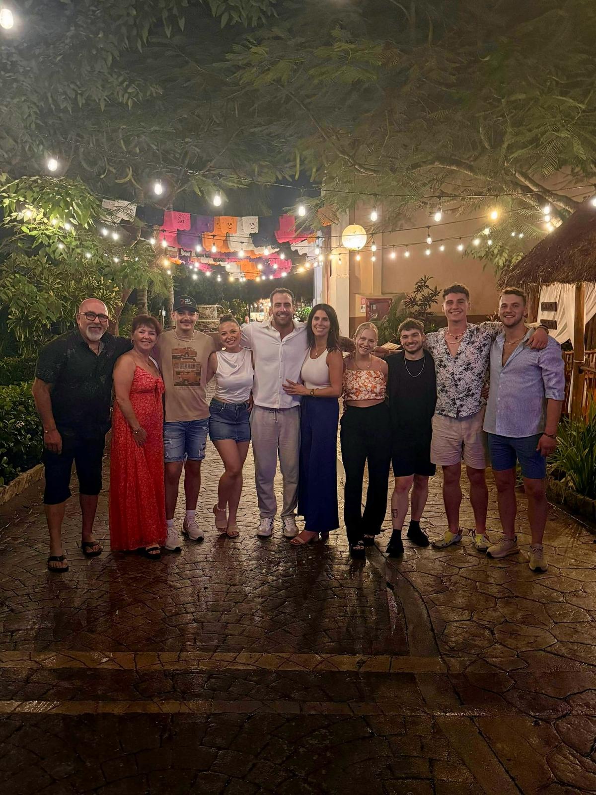 Participants à L'amour est dans le pré