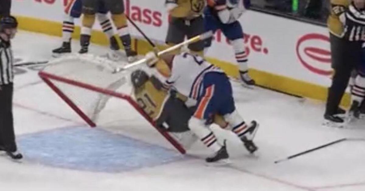 Oilers and Golden Knights line brawl 