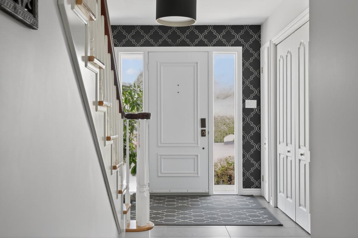 Hall d'entrée lumineux