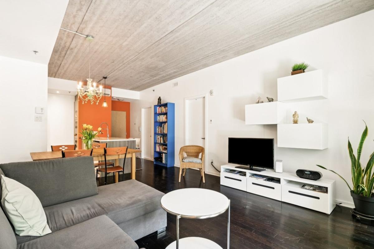 Vue sur le coin détente du salon