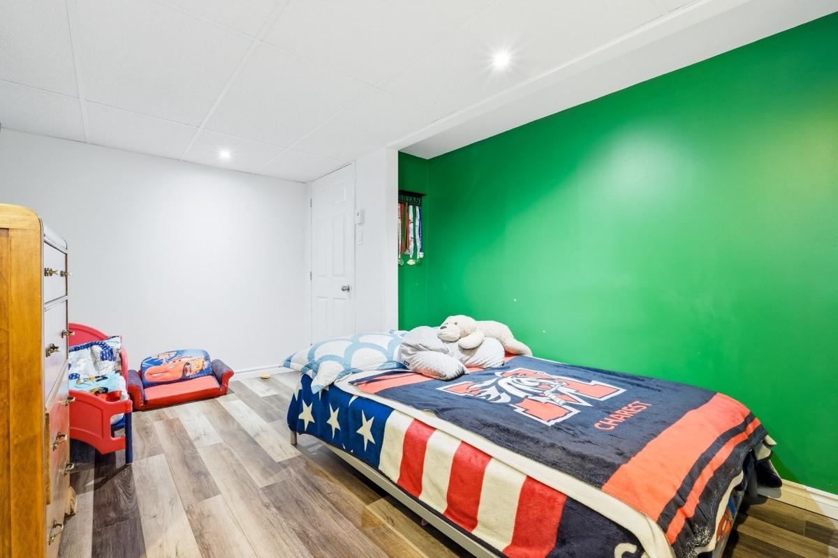 Seconde chambre, autre vue