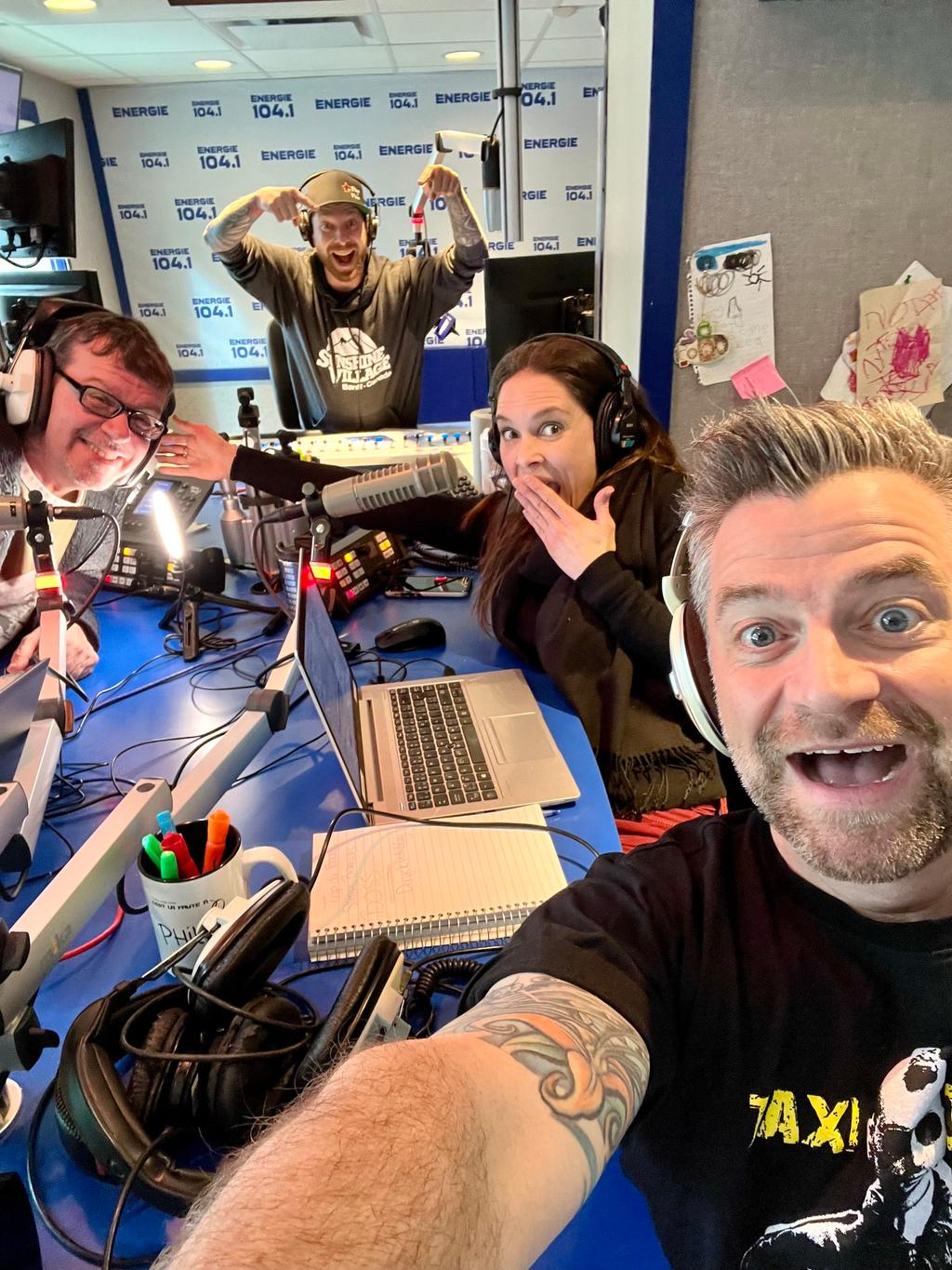 Patrick Groulx et Chéli Sauvé-Castonguay en studio
