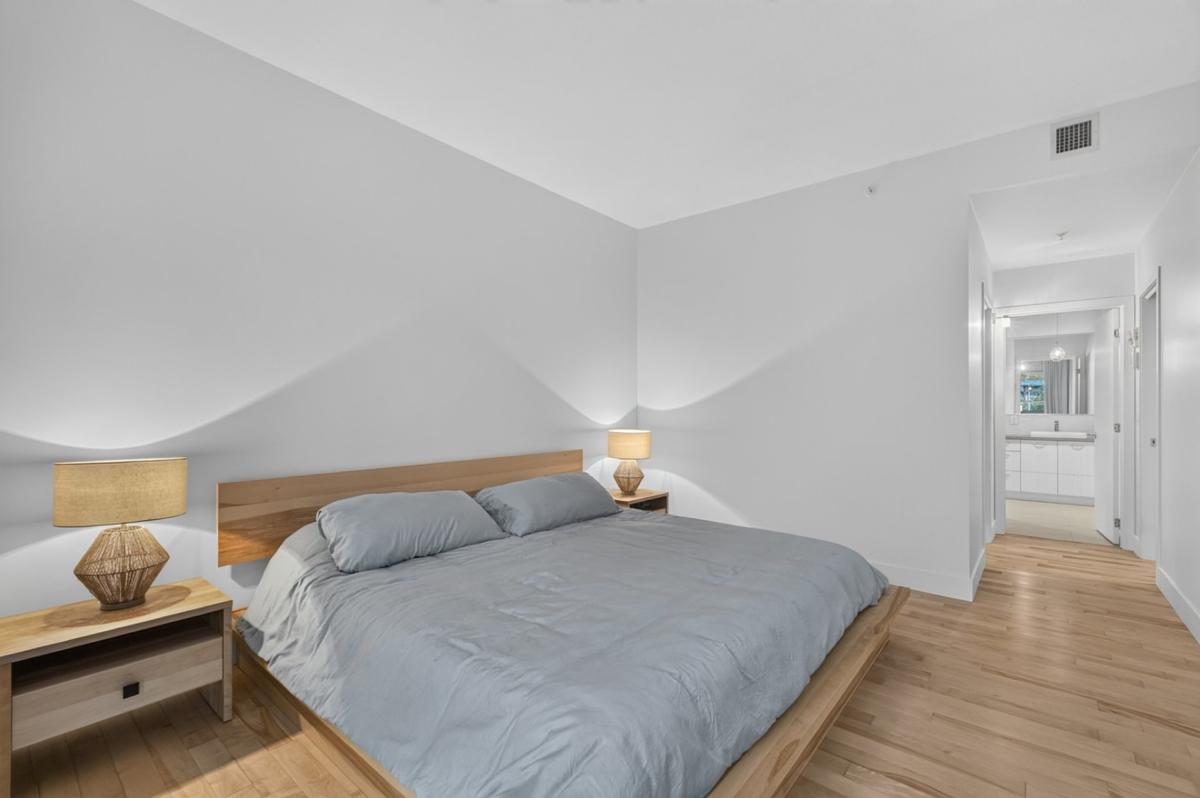 Autre vue de la chambre principale