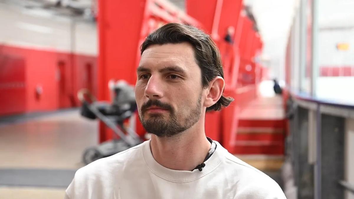 Connor Hellebuyck