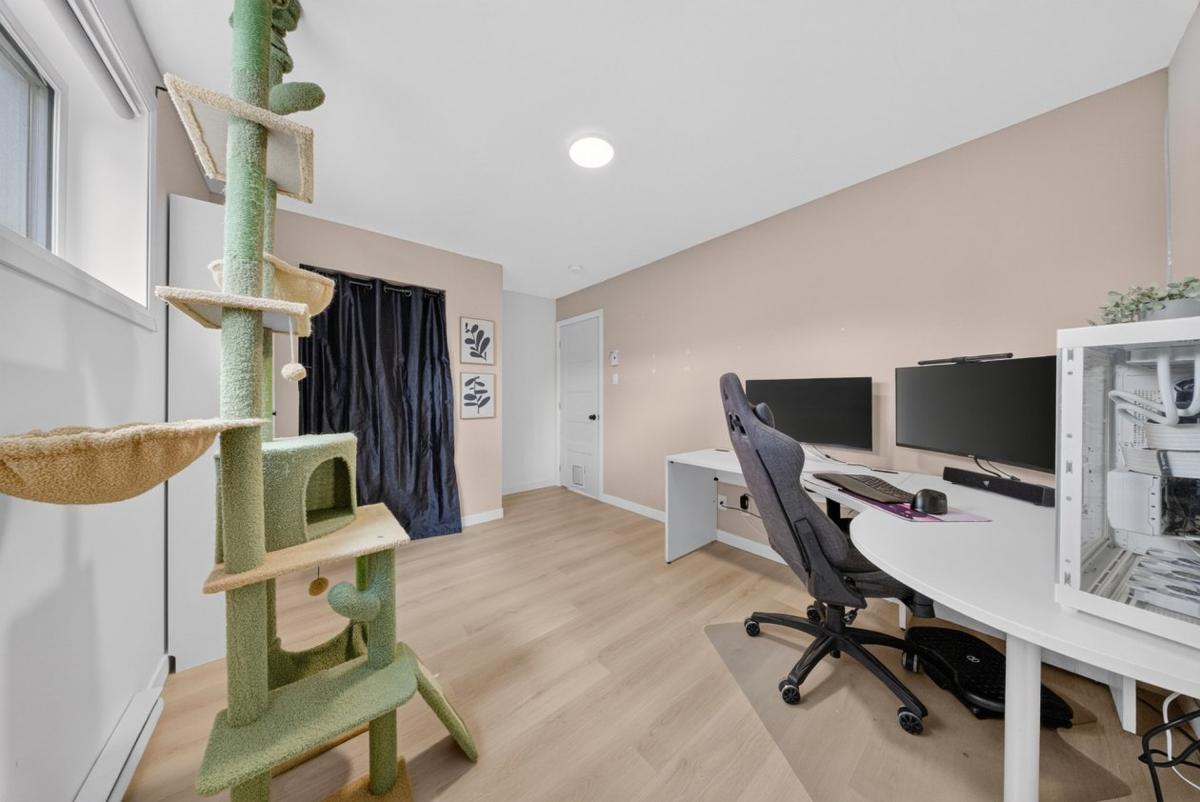 Vue complémentaire d'une chambre