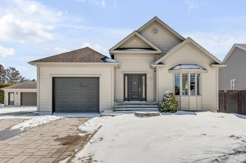 Bungalow