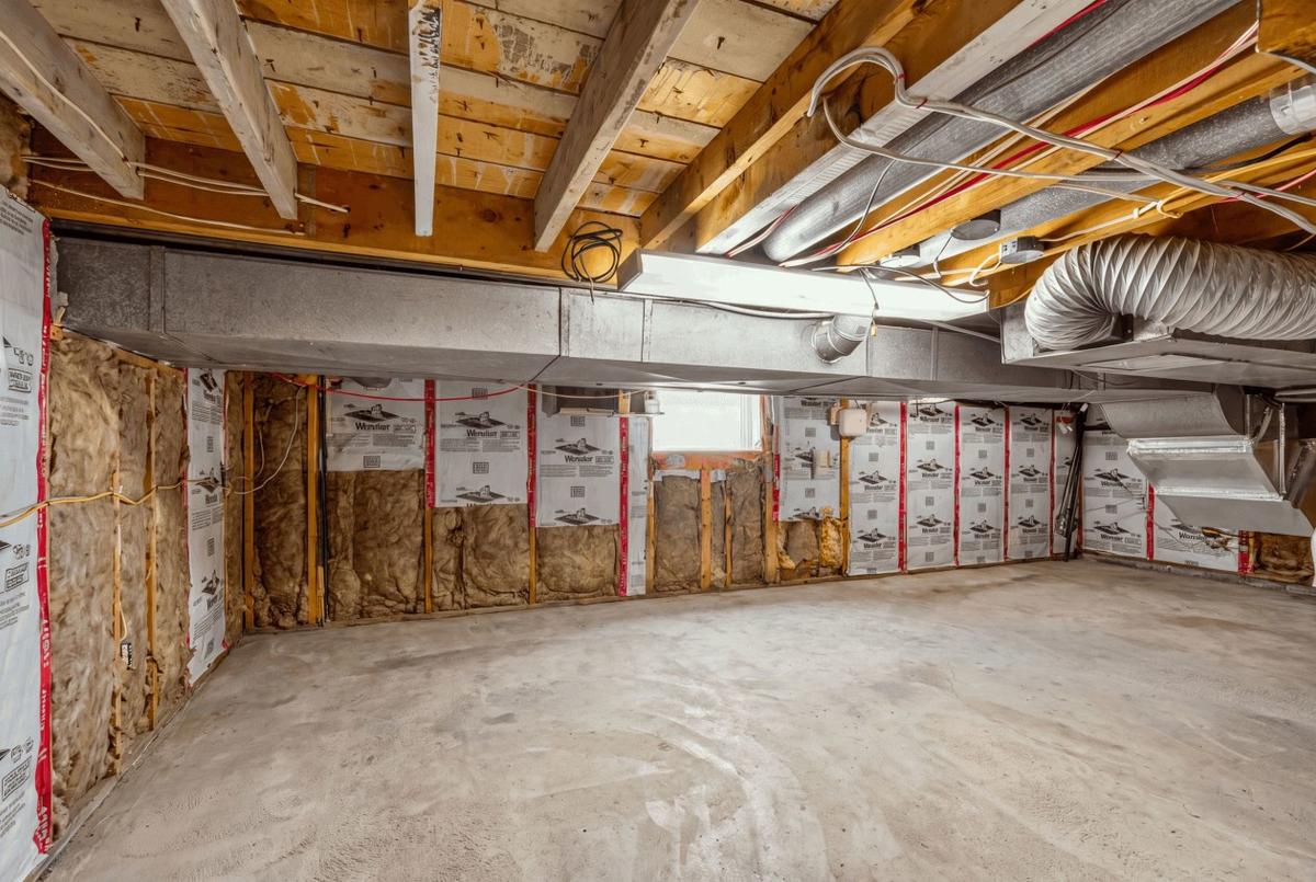 Espace de rangement au sous-sol