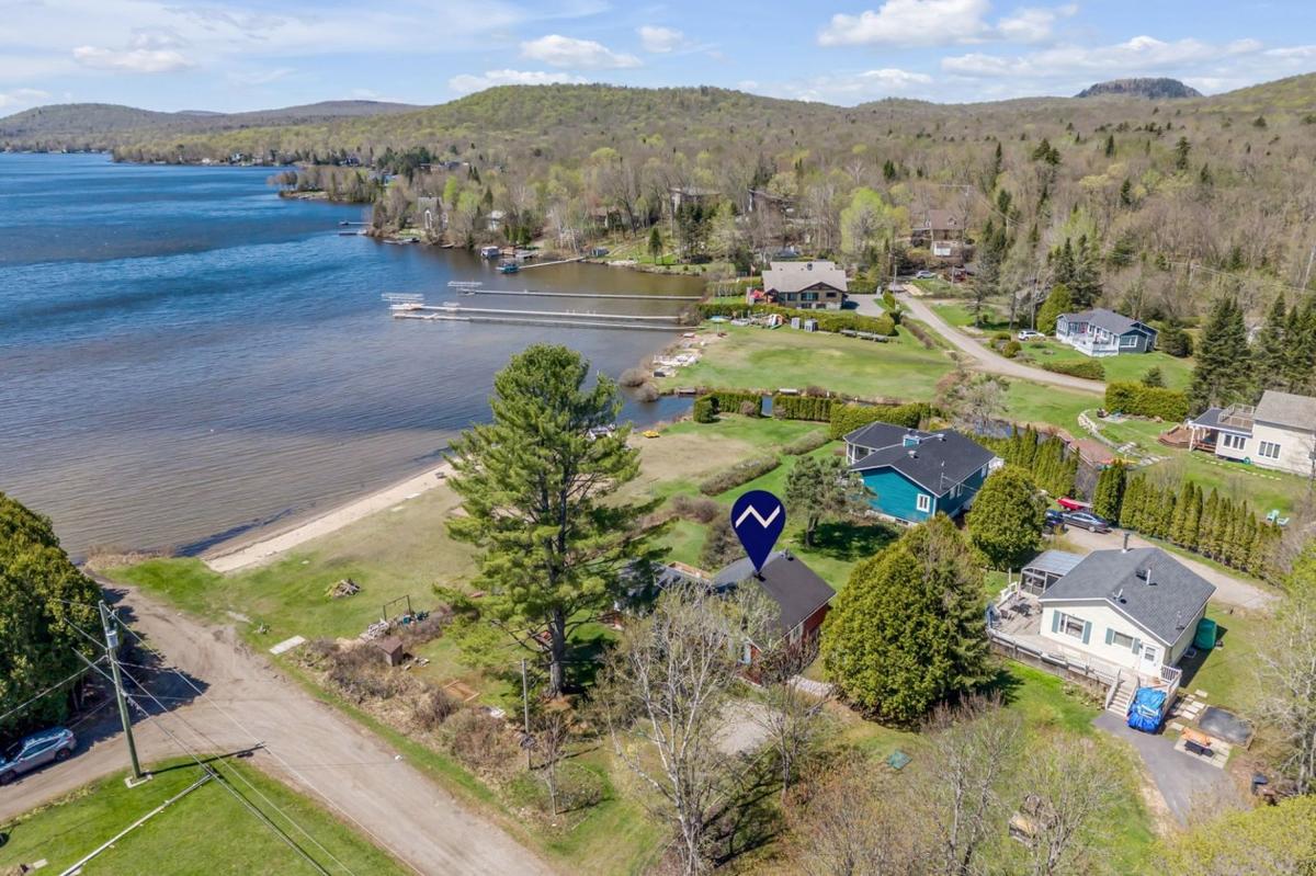 Vue panoramique du lac depuis la propriété