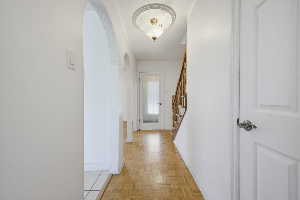 Corridor menant au palier